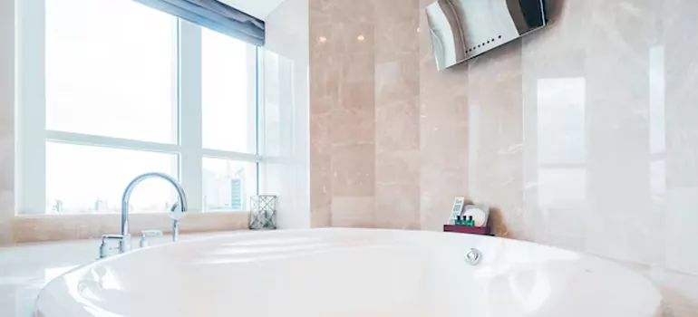 Bathroom Window Coverings in Pembroke Pines, FL