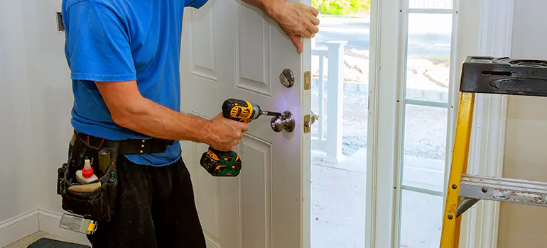 Car Door Lock Repair in Pembroke Pines, FL