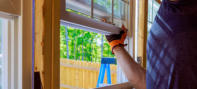 >Bay Window Curtain Rail Track in Pembroke Pines, FL
