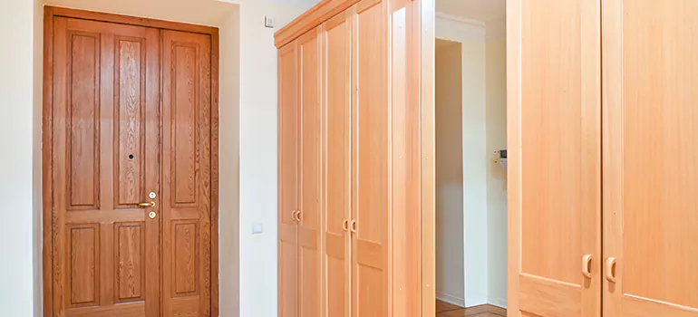 Glass Closet Door Repair in Pembroke Pines, FL