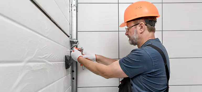 Garage Door Repair in Pembroke Pines
