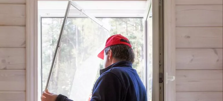 Expandable Window Screen Installation in Pembroke Pines, FL